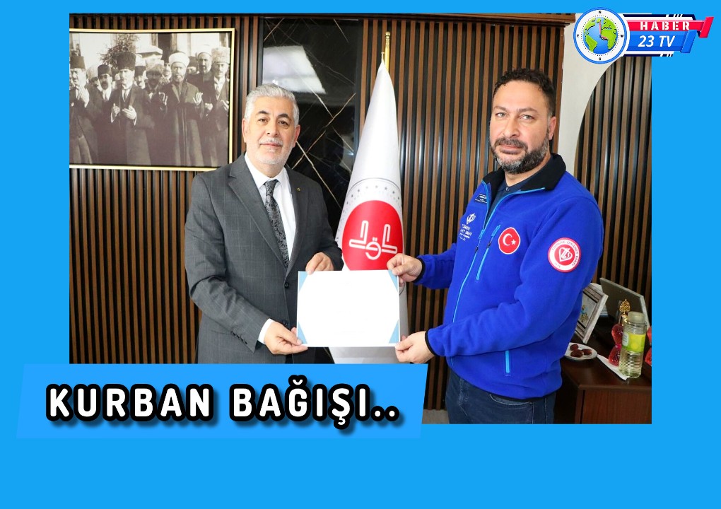 Kurban bağışında İlk Adım Müftü Bingöl'den.. 