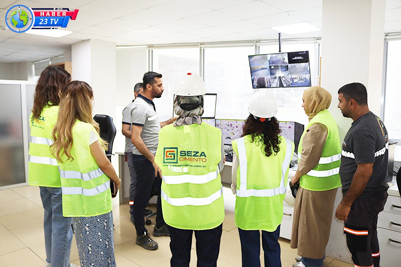 Yasemin Açık Vakfı Bursiyerleri  Seza Çimento’da Staja Başladı