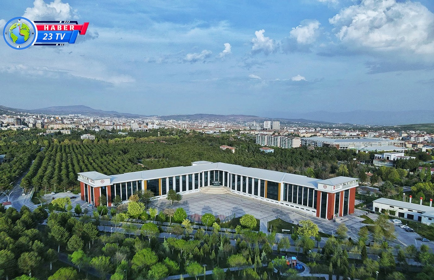 Fırat Üniversitesi Rektörü Prof. Dr. Göktaş’tan Tercih Yapacak Adaylara Çağrı