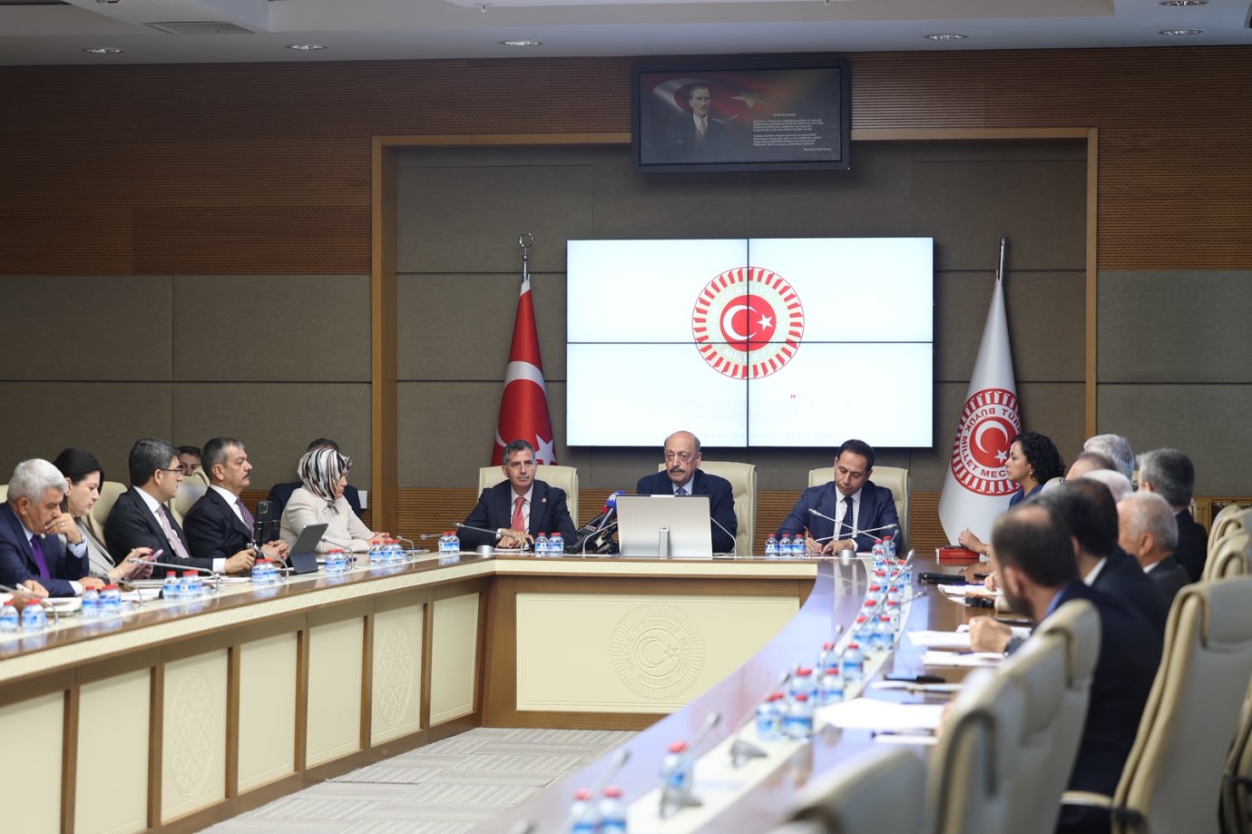 Erol Keleş'ten Gazze İçin Ortak Vicdan Çağrısı..